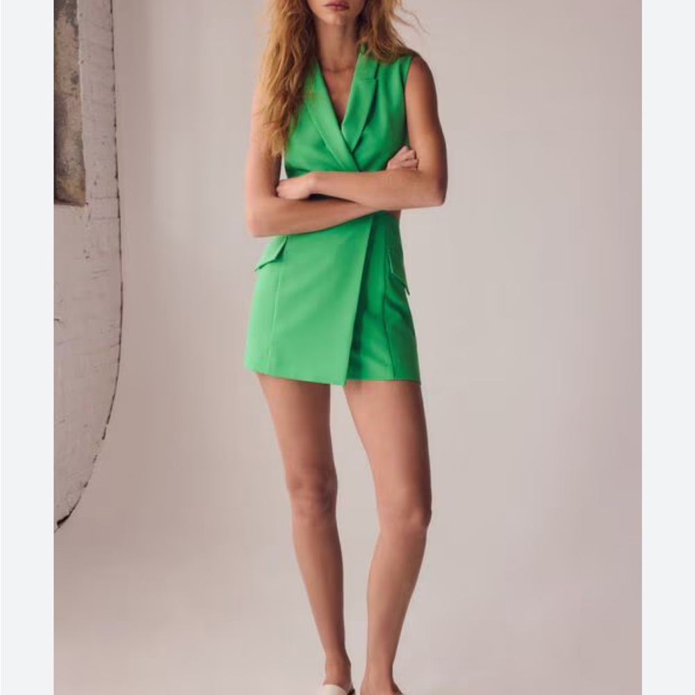 Dynamite Rowan Romper - Picture 4 of 4